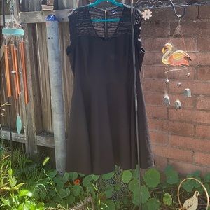 City chic size 22 has pockets